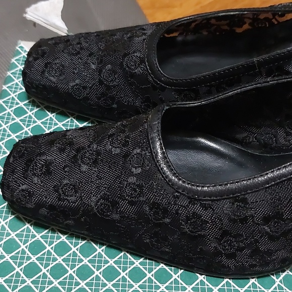 J. Renee Black EMB.Mesh Pandora Kidskin Heels - Picture 2 of 15